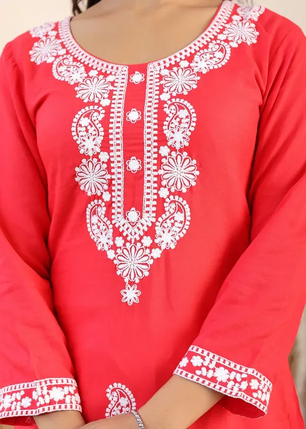 Gajari_Rayon_Chikankari_Kurti_With_Dupatta_And_Bottom_Wear_3_Piece_Set_For_Women