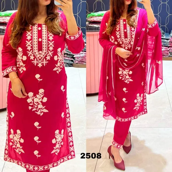 Gajari_Straight_Kurta_Pant_Dupatta_Set