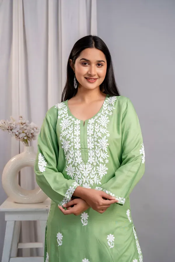 Pista_Women_S_Exclusive_Kurti_Palazzo_Set_On_Pure_Rayon_Fabric_Chikan_Sui