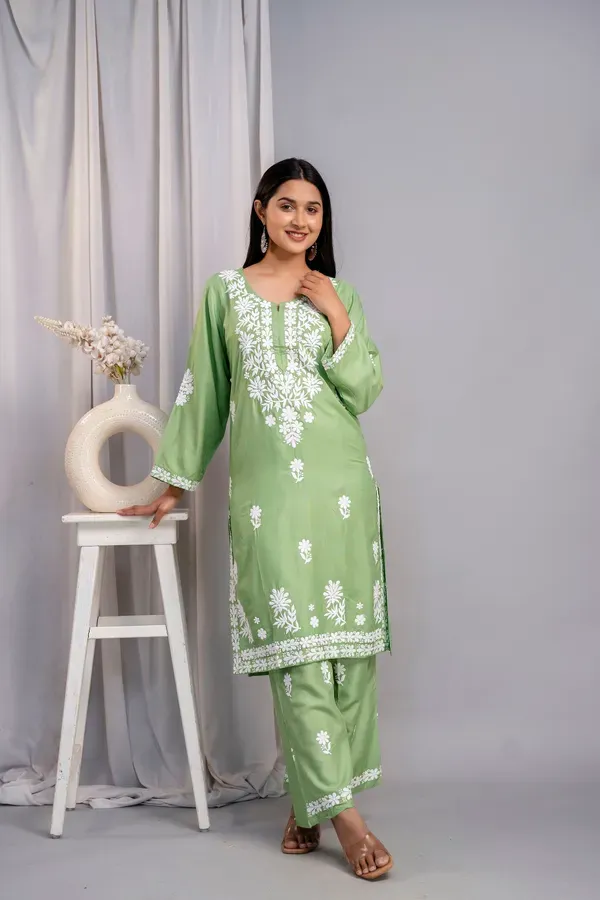 Pista_Women_S_Exclusive_Kurti_Palazzo_Set_On_Pure_Rayon_Fabric_Chikan_Sui