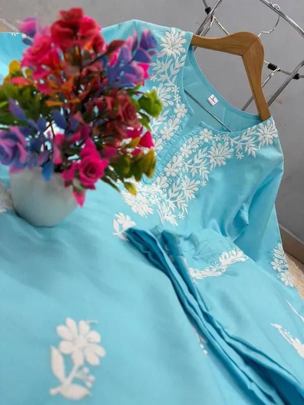 Firoji_Chikankari_Kurtis_For_Women