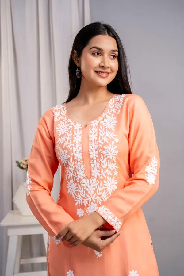 Peach_Women_S_Exclusive_Kurti_Palazzo_Set_On_Pure_Rayon_Fabric_Chikan_Sui