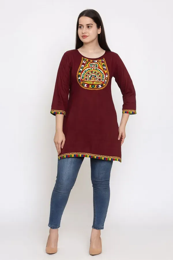 Maroon_Short_Length_Top_For_This_Festival_Season