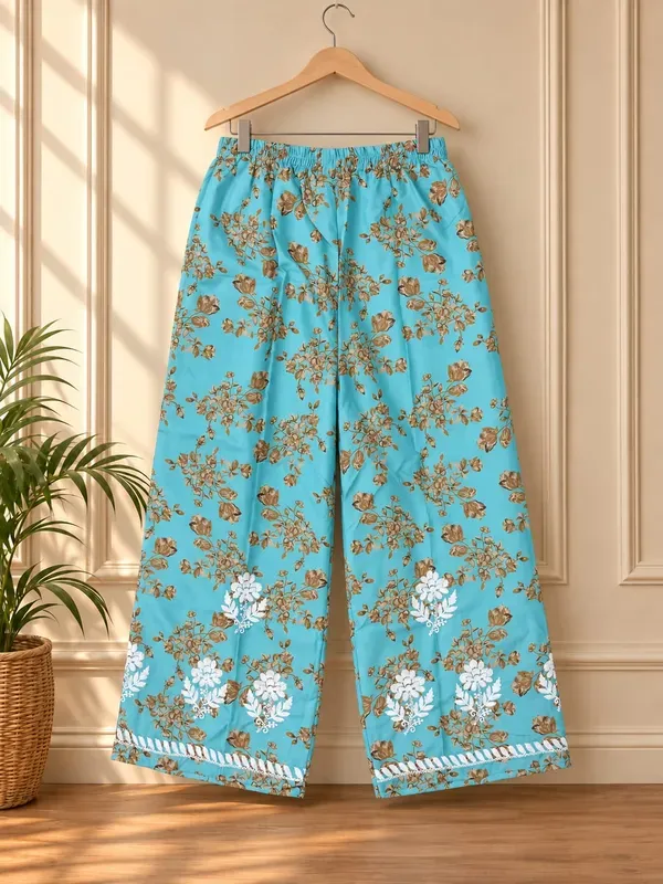 Pool_Buy_Mulmul_Cotton_Printed_Chikankari_Kurta_And_Plazzo_Set
