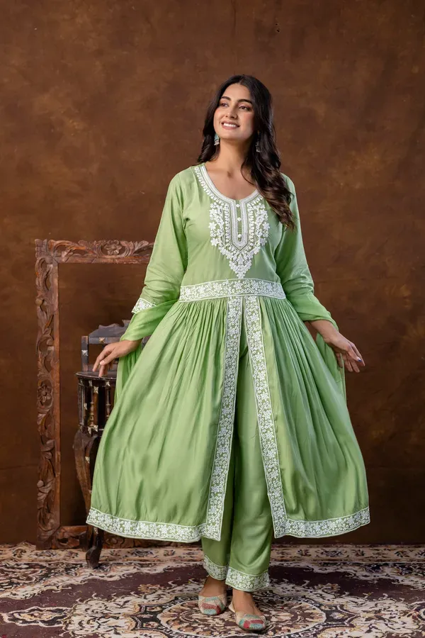 Pista_Women_Embroidered_Fashionable_Printed_Naira_Cut_Kurta_Pant_And_Dupatta_Set_For_Wedding_Party_Festivals