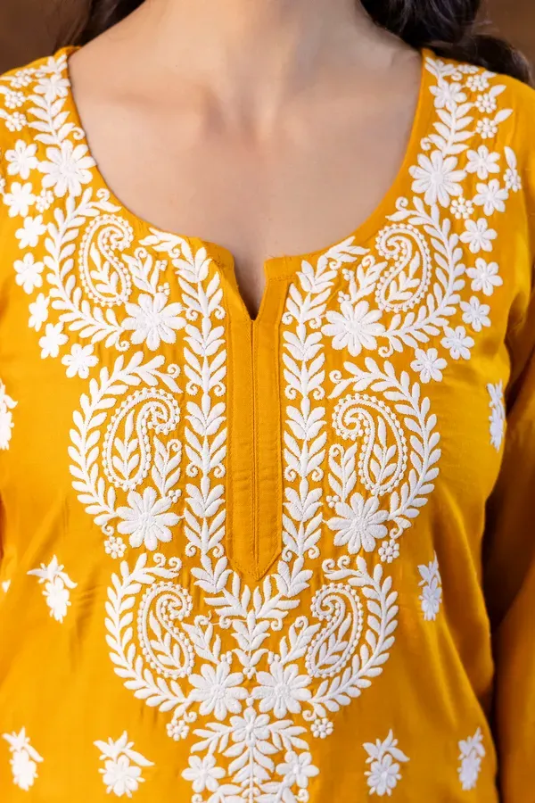 Yellow_Trendy_Fashionable_Kurtis