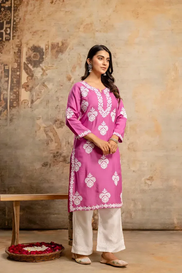 Magenta_Floral_Embroidered_Round_Neck_Chikankari_Straight_Kurta_With_Palazz