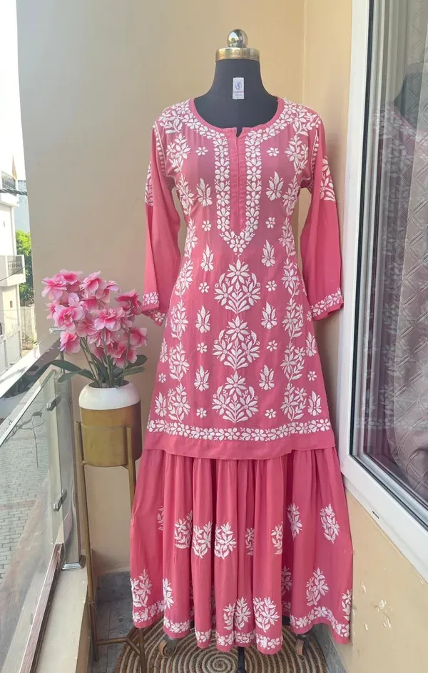 Coral_Beautiful_Chikankari_Modal_Kurti_Garara_Set