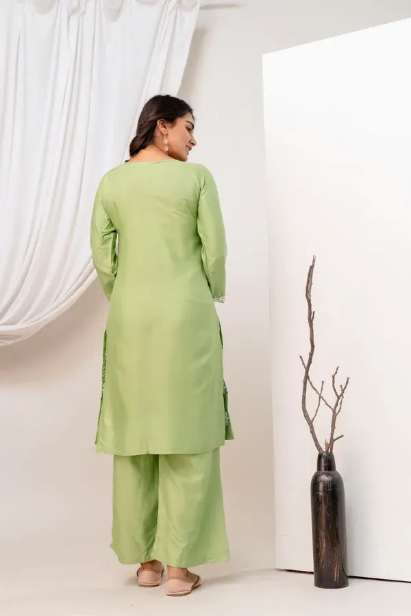 Pista_Trendy_Kurti_Set_For_Women