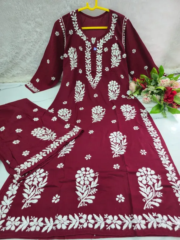 Maroon_Buy_Festival_Wear_Chikankari_Work_Kurta_Set