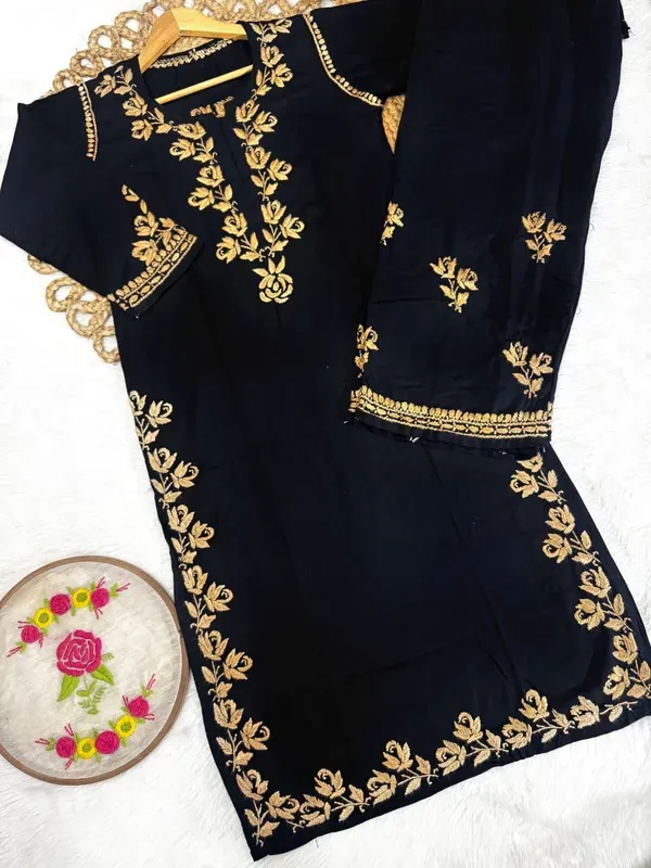 Black_Chiku_Chikankari_Coloured_Thread_Kurta_Set