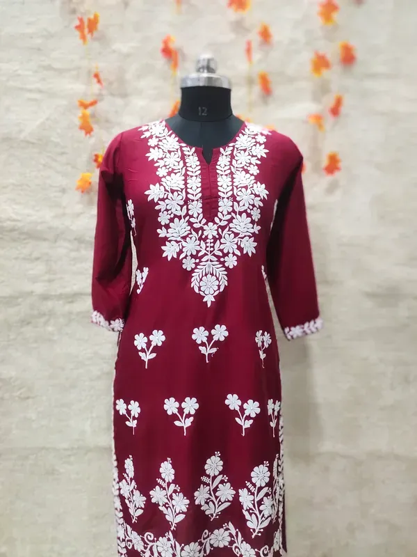 Maroon_Womens_Indian_Model_Kurti_Beautiful_Work_Entice_Wear
