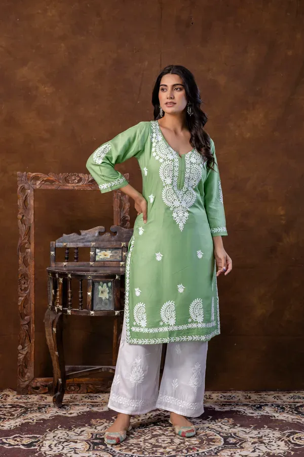 Pista_Trendy_Fashionable_Kurtis