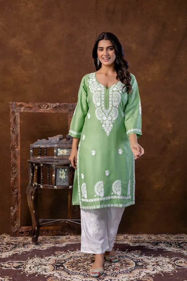 Pista_Trendy_Fashionable_Kurtis