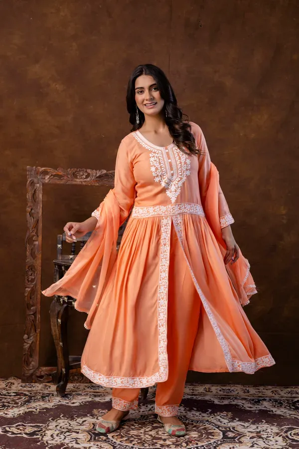 Peach_Women_Embroidered_Fashionable_Printed_Naira_Cut_Kurta_Pant_And_Dupatta_Set_For_Wedding_Party_Festivals