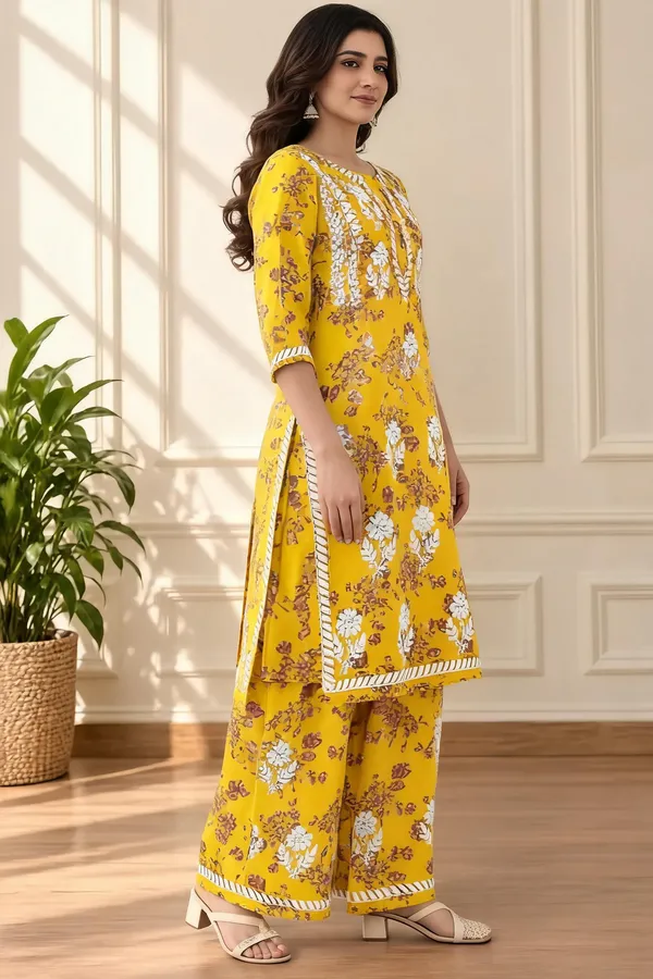 Yellow_Cotton_Palazzo_Suit_Set_For_Women