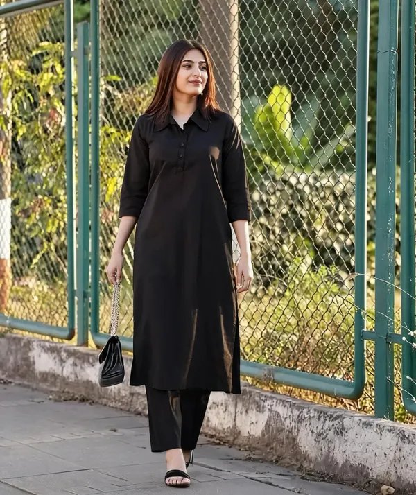 Black_Cotton_Kurta_Set_For_Women