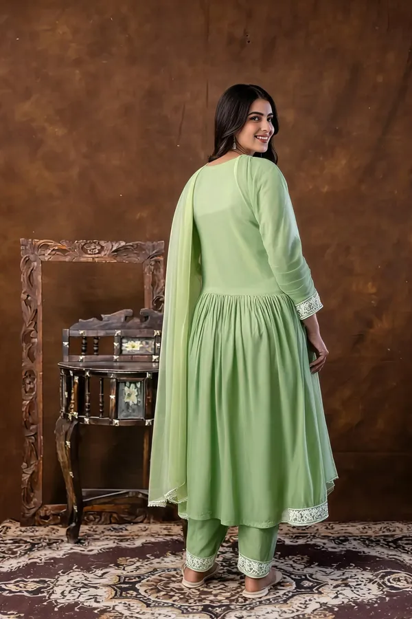 Green_Cotton_Kurta_Set_For_Women