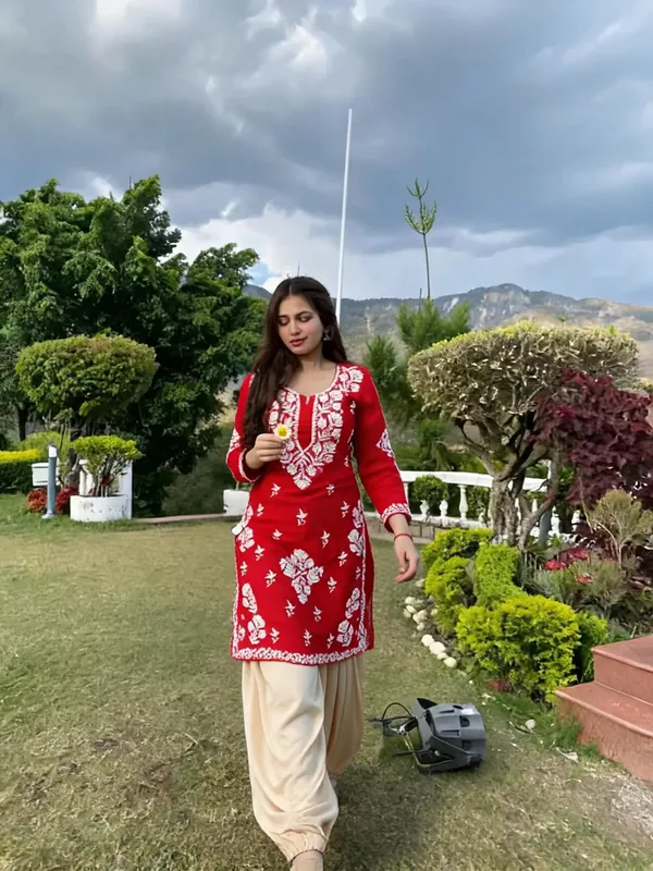 Red_Cotton_Kurta_Set_For_Women
