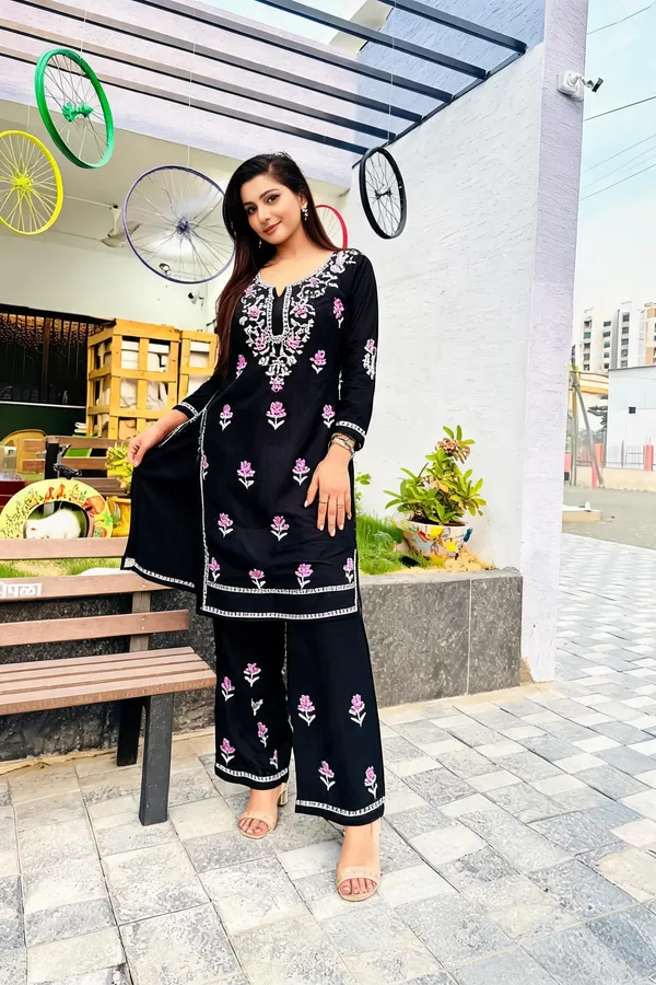 Black_Cotton_Palazzo_Suit_Set_For_Women
