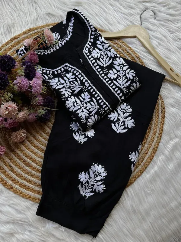 Black_Chikankari_Reyon_Kurti_With_Afgani_Salwar_Suit