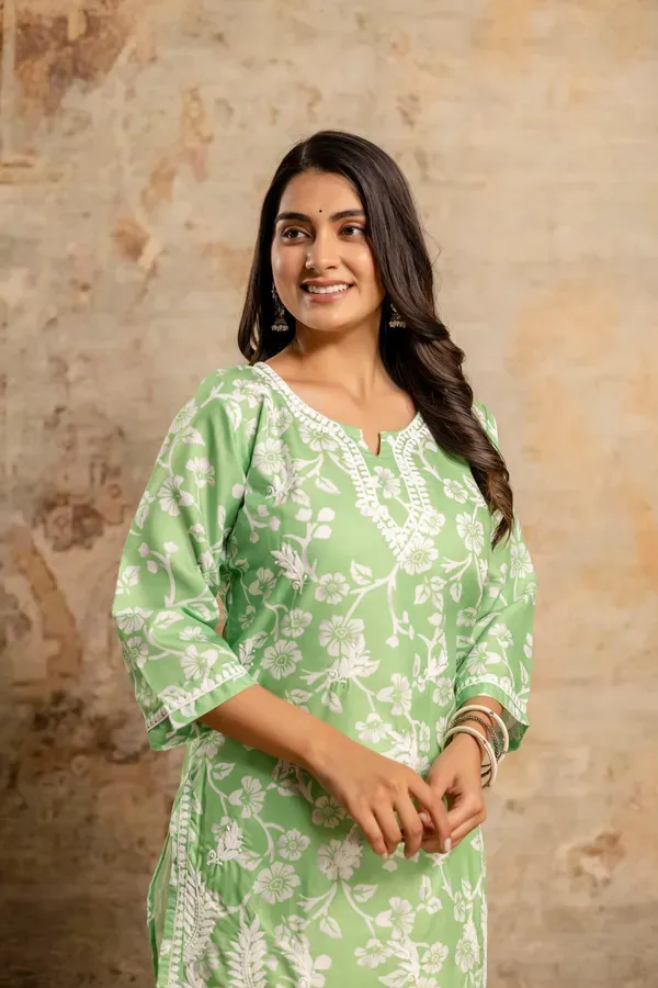 Perot_Women_S_Cotton_Blend_Chikankari_Embroidered_Straight_Kurta_Set