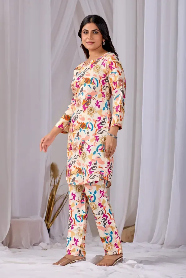 Multicolor_Rayon_Printed_Kurta_Sets