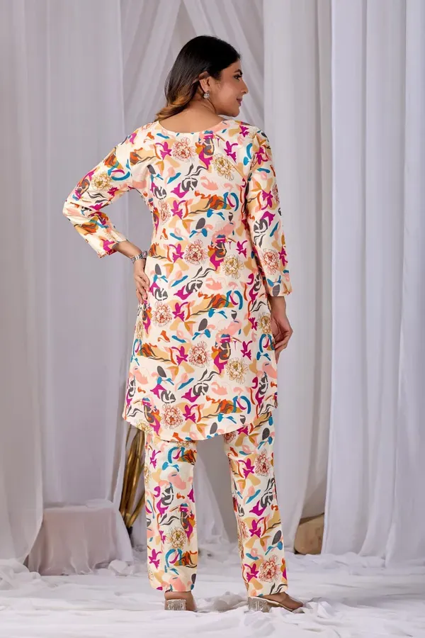 Multicolor_Rayon_Printed_Kurta_Sets