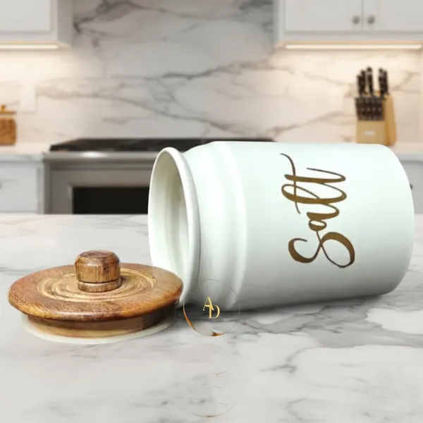 Metal_Canister_With_Wooden_Lid