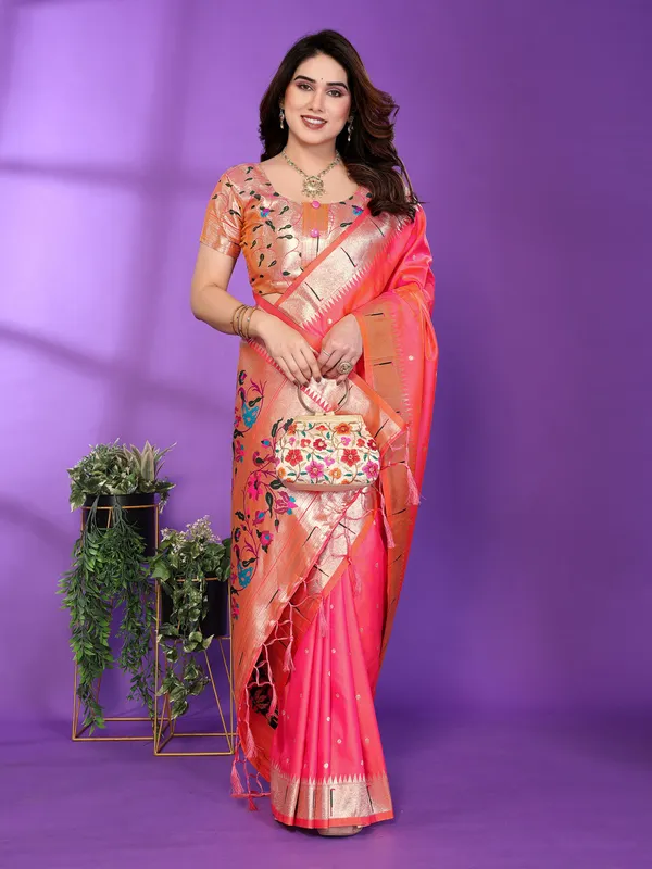 Coral_Pink_Silk_Cotton_Saree_For_Women