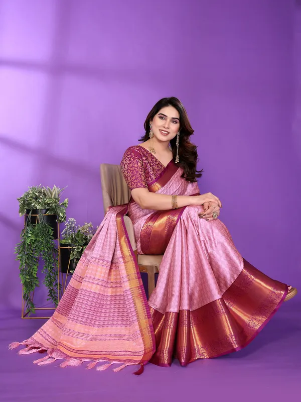 Pink_Silk_Cotton_Saree_For_Women