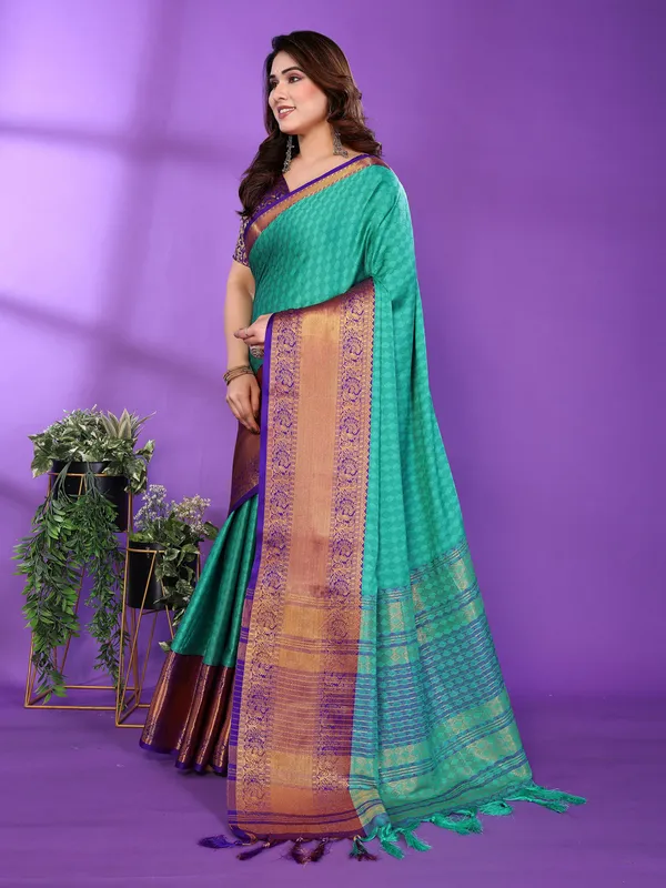 Green_Silk_Cotton_Saree_For_Women