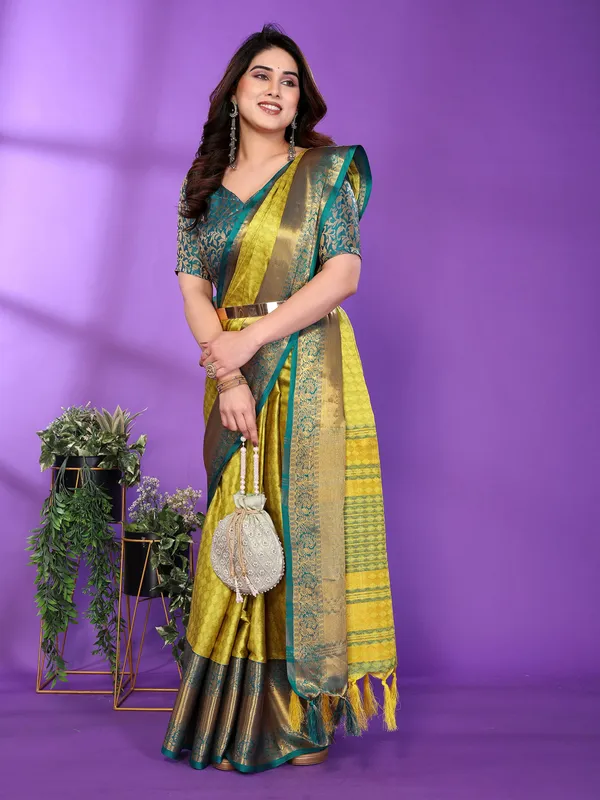 Mustard_Silk_Cotton_Saree_For_Women
