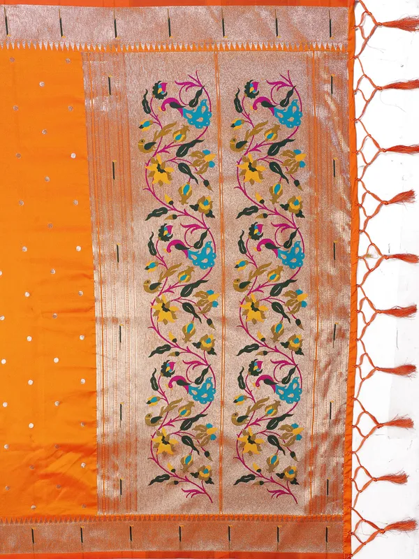 Orange_Silk_Cotton_Saree_For_Women
