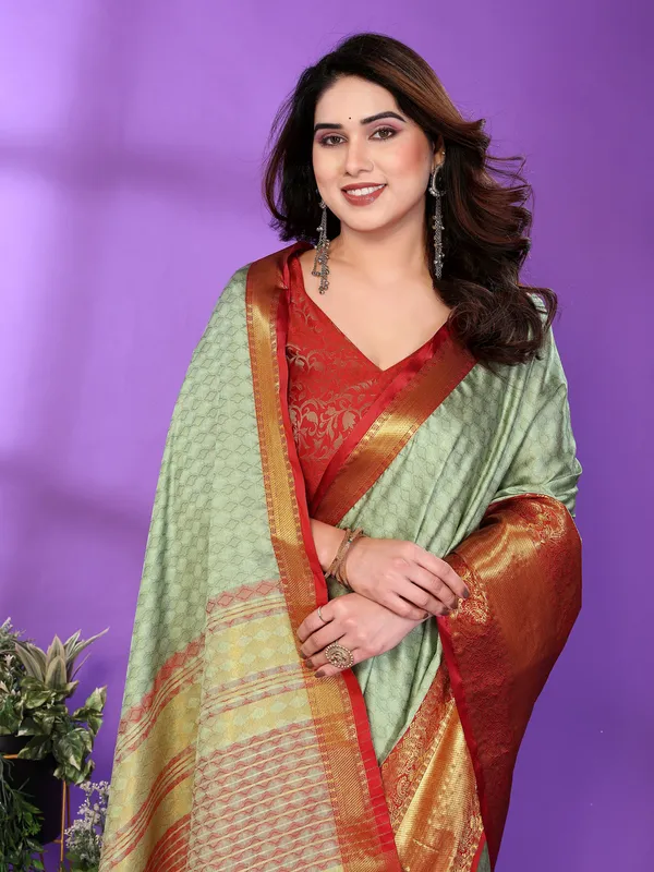 Green_Silk_Cotton_Saree_For_Women