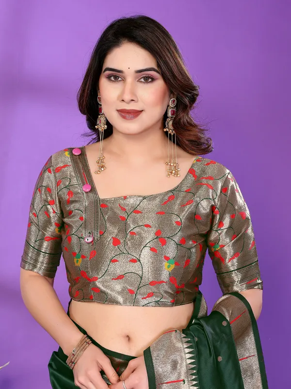 Green_Silk_Cotton_Saree_For_Women