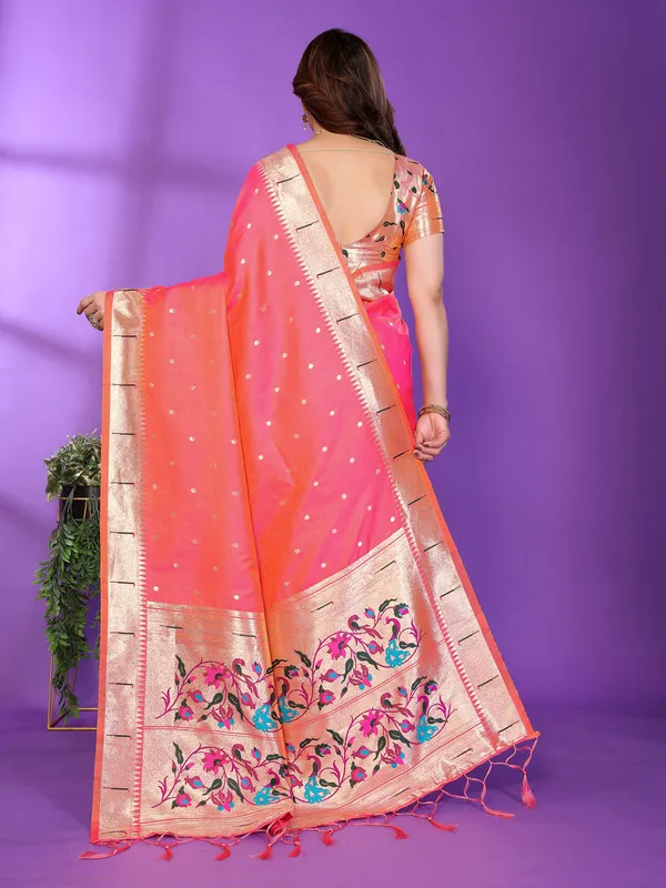 Coral_Pink_Silk_Cotton_Saree_For_Women