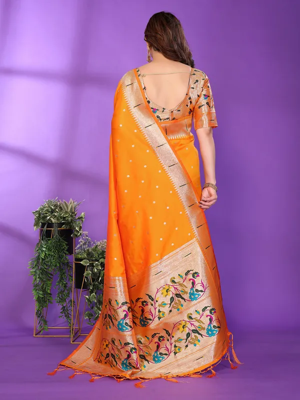 Orange_Silk_Cotton_Saree_For_Women