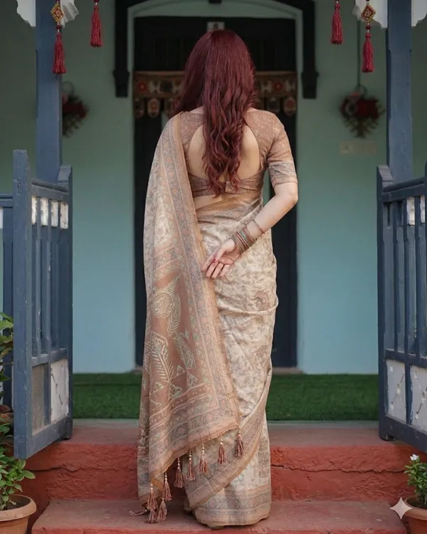 Beige_Linen_Saree_For_Women