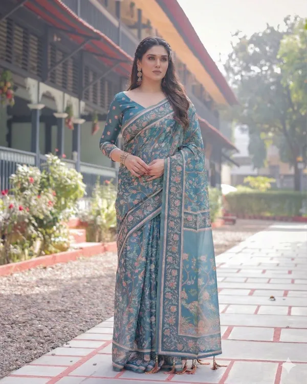 Blue_Linen_Saree_For_Women