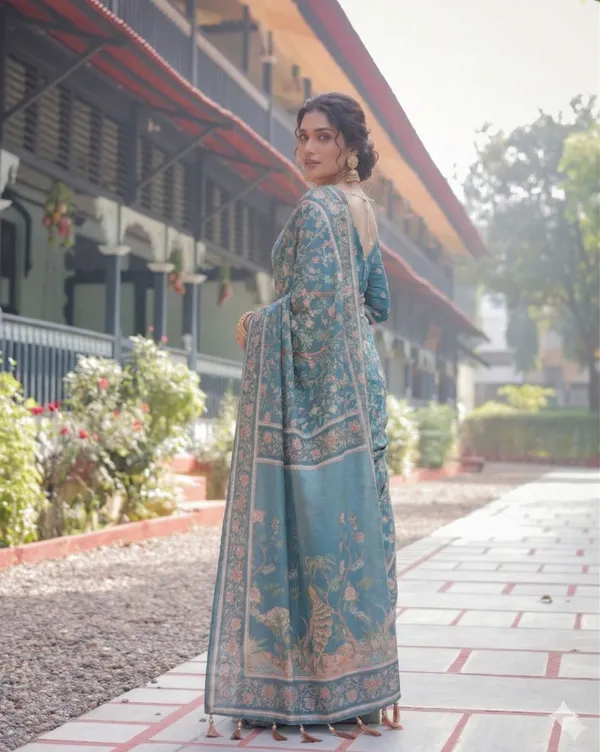 Blue_Linen_Saree_For_Women