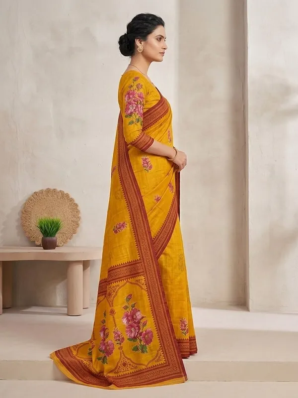Yellow_Cotton_Silk_Saree_For_Women