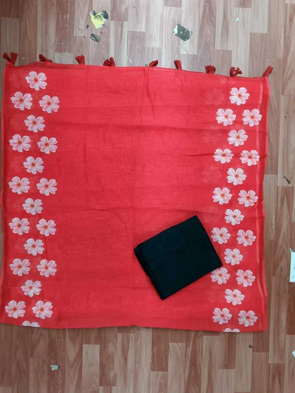 Red_Linen_Saree_For_Women