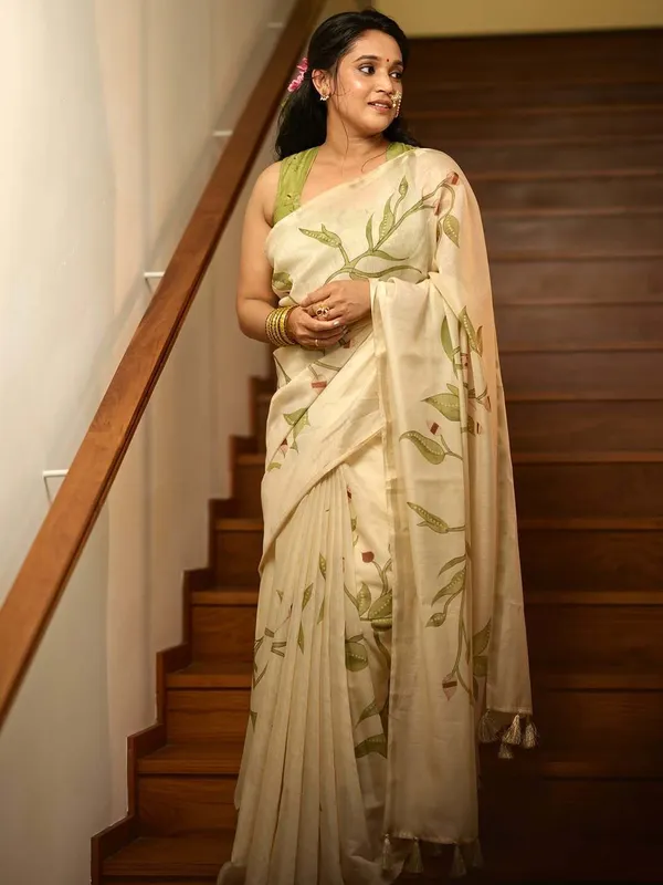 Beige_Linen_Saree_For_Women