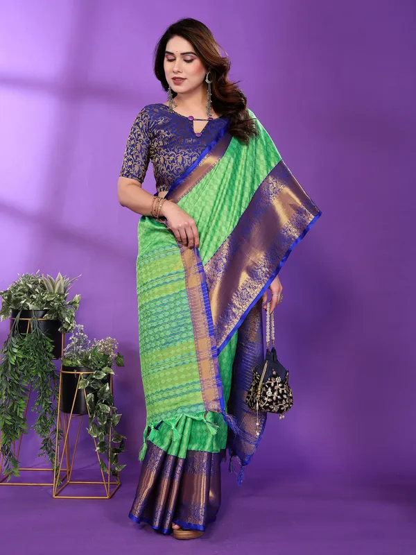 Green_Silk_Cotton_Saree_For_Women