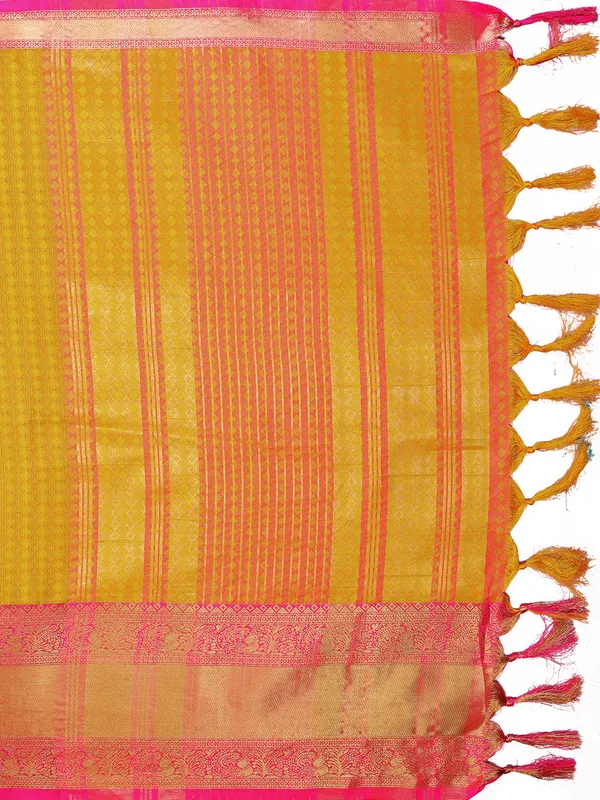 Mustard_Silk_Cotton_Saree_For_Women