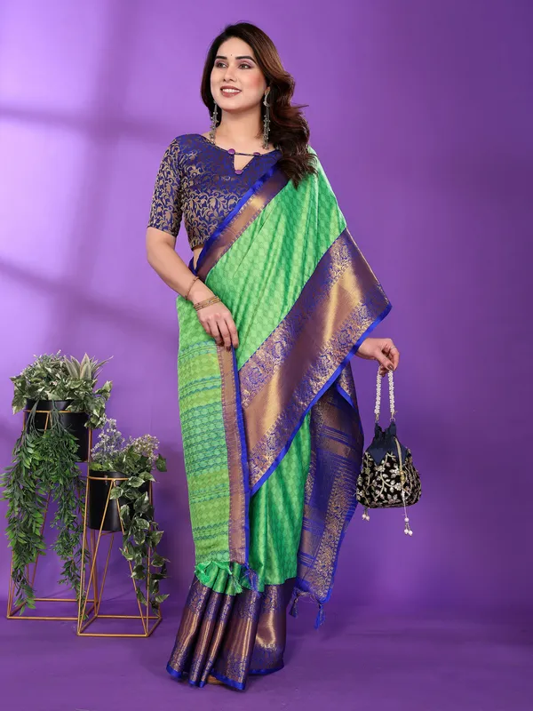 Green_Silk_Cotton_Saree_For_Women