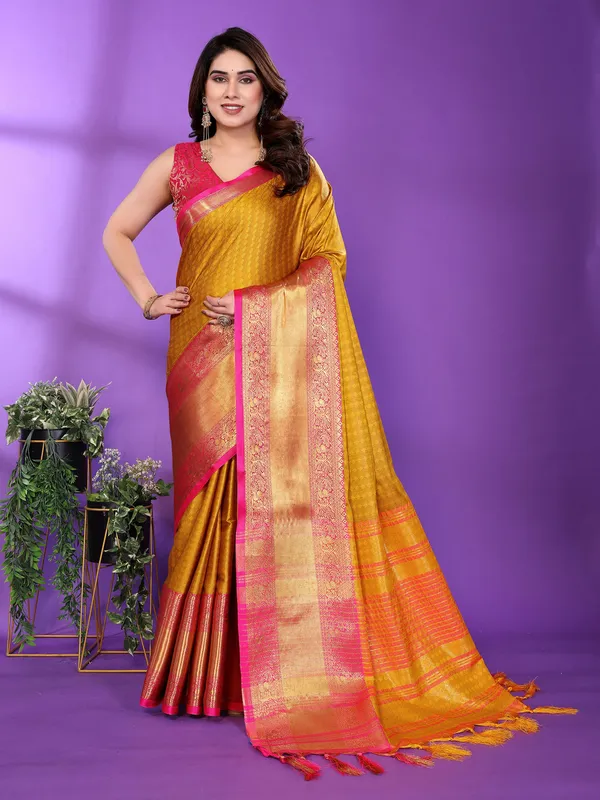 Mustard_Silk_Cotton_Saree_For_Women