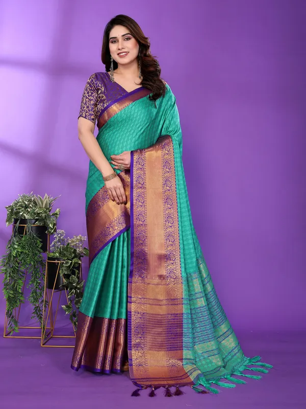 Green_Silk_Cotton_Saree_For_Women