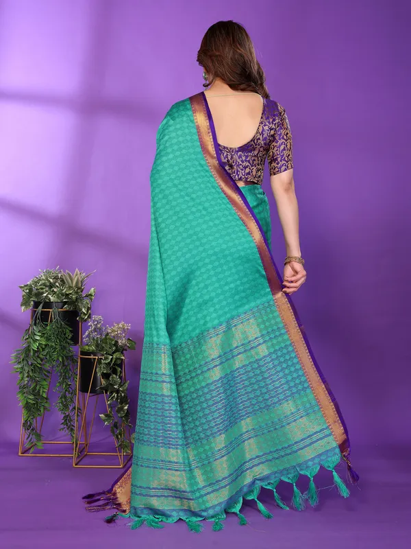 Green_Silk_Cotton_Saree_For_Women